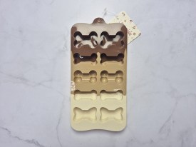 Molde silicona tricolor bombones huesos diferentes 